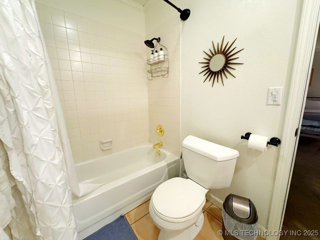 4332 W Roadrunner Drive, Hulbert, OK 74441