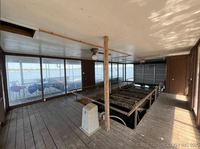 4332 W Roadrunner Drive, Hulbert, OK 74441