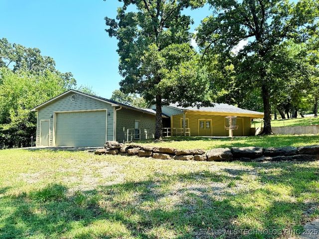 4332 W Roadrunner Drive, Hulbert, OK 74441