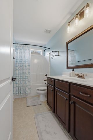 720 Hardys Ct, Whites Creek, TN 37189
