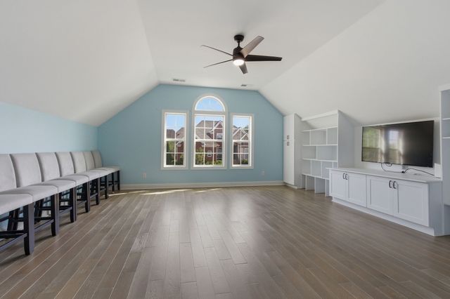 720 Hardys Ct, Whites Creek, TN 37189
