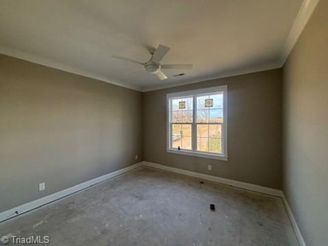 922 Eucalyptus Court, Winston-salem, NC 27106