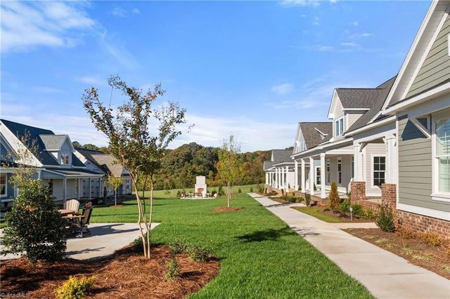 922 Eucalyptus Court, Winston-salem, NC 27106