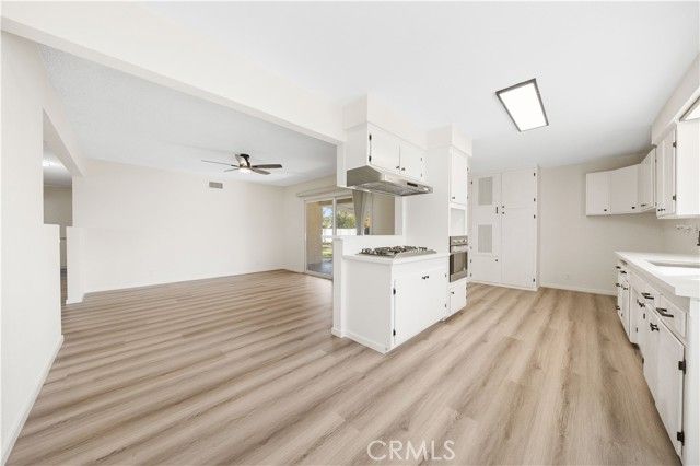 734 E Alwood, West Covina, CA 91790