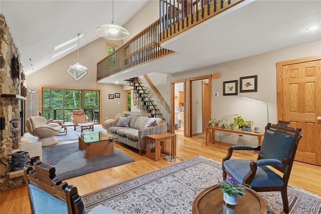 4327 Cedarvale Road, Onondaga, NY 13215