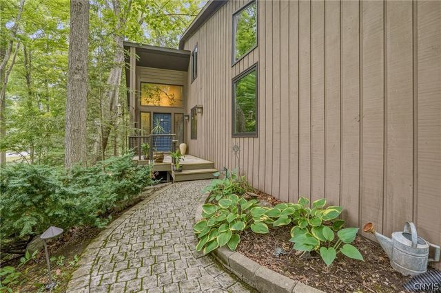 4327 Cedarvale Road, Onondaga, NY 13215