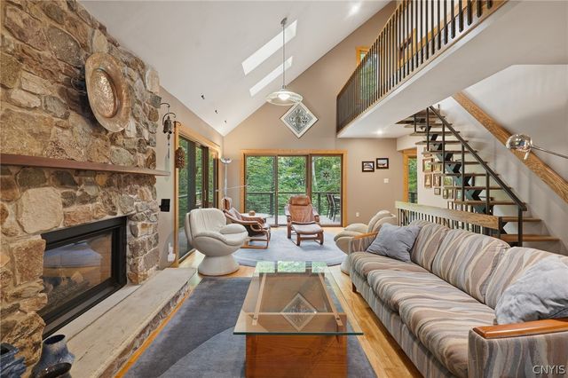 4327 Cedarvale Road, Onondaga, NY 13215