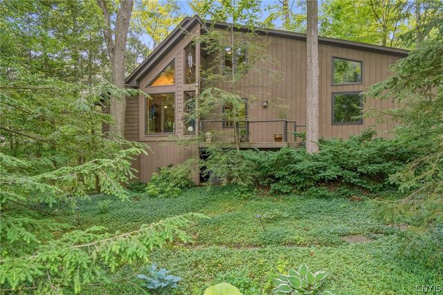 4327 Cedarvale Road, Onondaga, NY 13215
