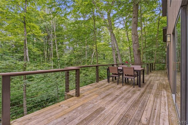 4327 Cedarvale Road, Onondaga, NY 13215