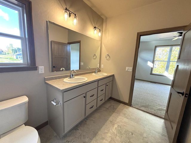 N1845 SCHROEDER FARM DRIVE, Greenville, WI 54942