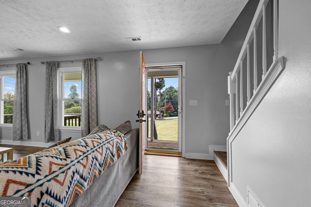 18 Festiva Drive, Newnan, GA 30263