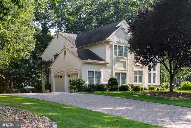 10 LANGE CT, Mullica Hill, NJ 08062