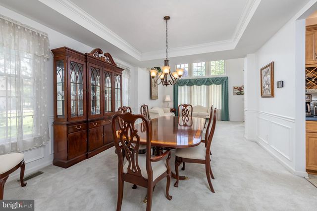 10 LANGE CT, Mullica Hill, NJ 08062