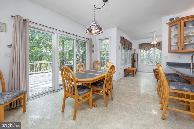 10 LANGE CT, Mullica Hill, NJ 08062