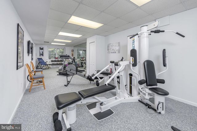 10 LANGE CT, Mullica Hill, NJ 08062