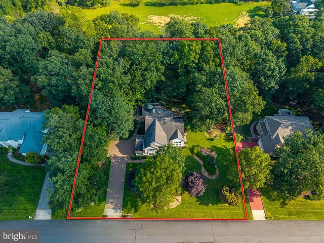 10 LANGE CT, Mullica Hill, NJ 08062