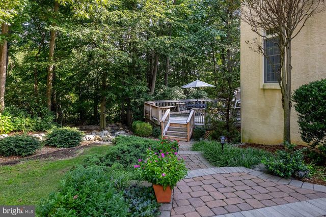 10 LANGE CT, Mullica Hill, NJ 08062