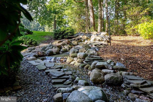 10 LANGE CT, Mullica Hill, NJ 08062
