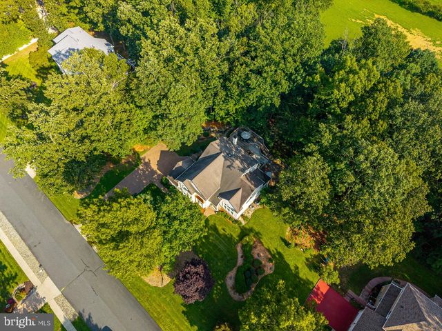 10 LANGE CT, Mullica Hill, NJ 08062