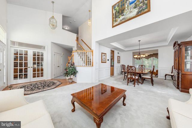 10 LANGE CT, Mullica Hill, NJ 08062
