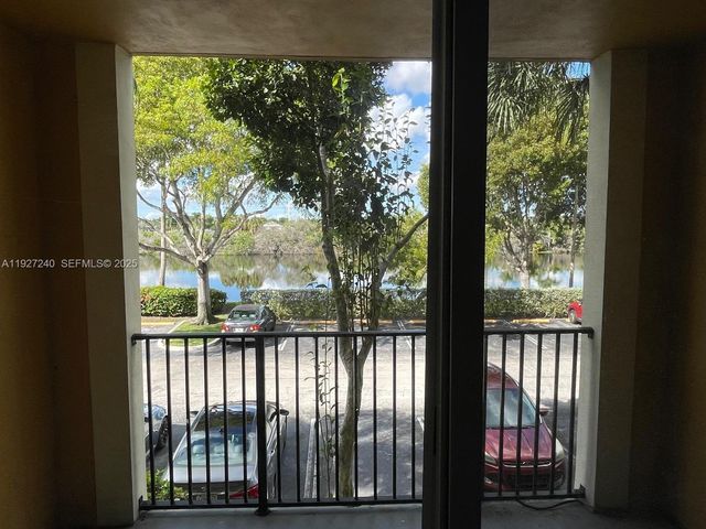 2351 W Preserve Way 205, Miramar, FL 33025