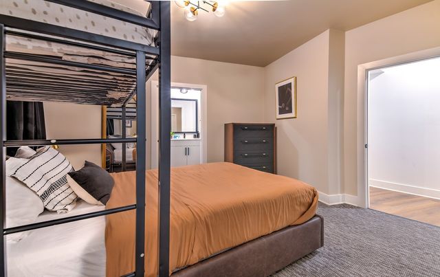 2704 Clifton Ave Apt 402, Nashville, TN 37209