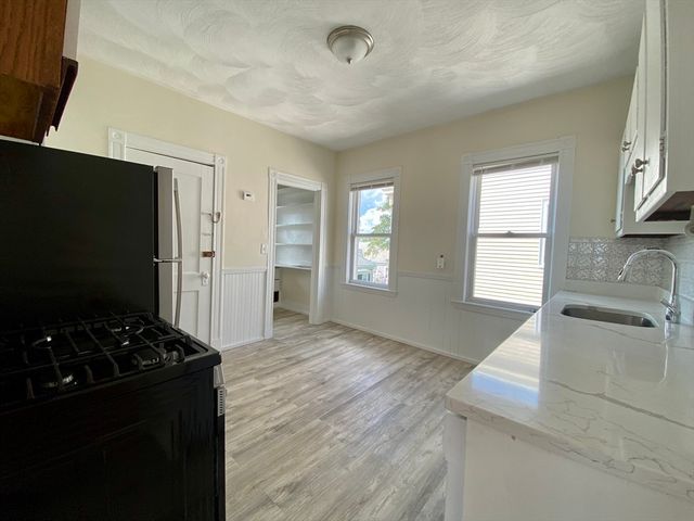 14 Belknap Street 3, Somerville, MA 02144