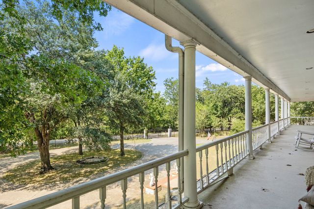 105 Long Branch Drive, Greenville, TX 75402