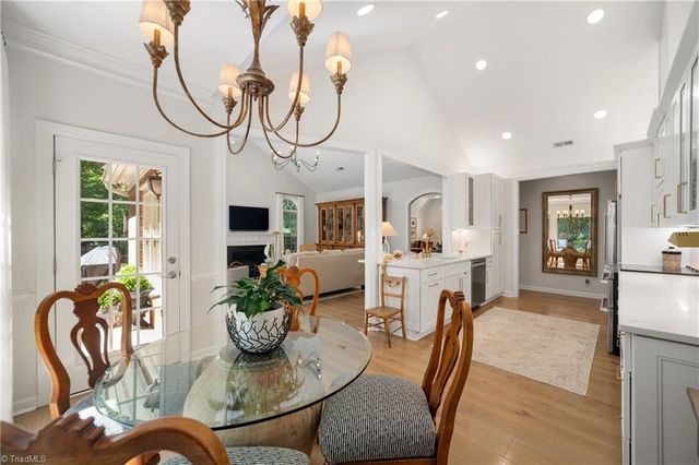127 Wellesborough Road, Winston-salem, NC 27104