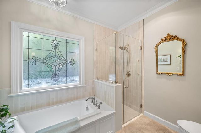 127 Wellesborough Road, Winston-salem, NC 27104