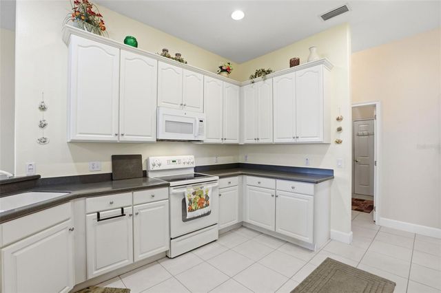237 GOLF VISTA DRIVE, Davenport, FL 33837