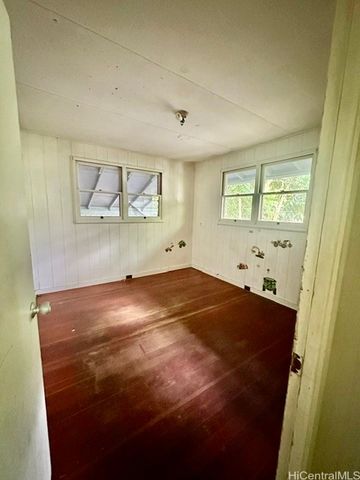 2339 Waiomao Road, Honolulu, HI 96816