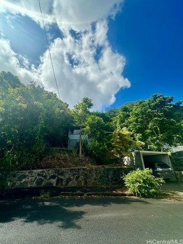 2339 Waiomao Road, Honolulu, HI 96816