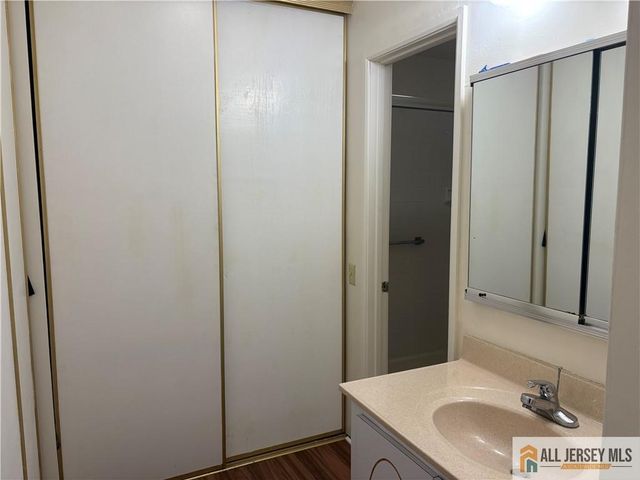 53 Juniper Plaza 53C, Monroe, NJ 08831