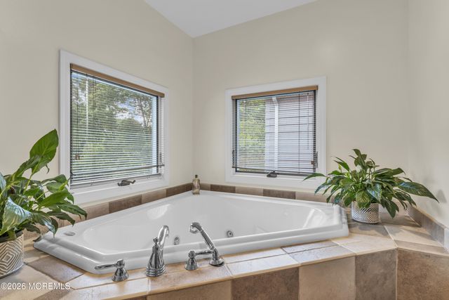 520 Marl Road, Colts Neck, NJ 07722
