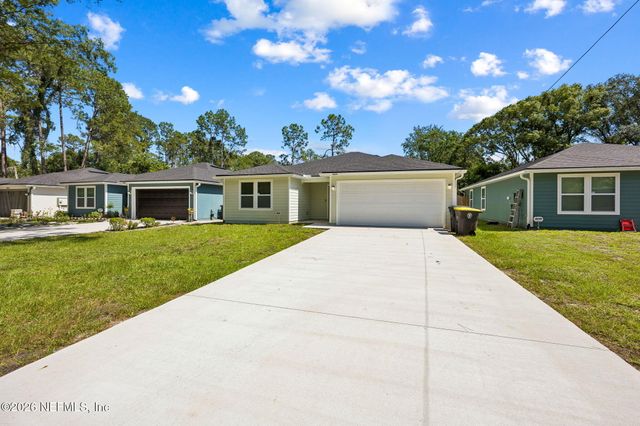 8064 NOROAD, Jacksonville, FL 32210