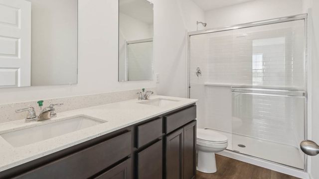6510 Linden Trail E, Wonder Lake, IL 60097