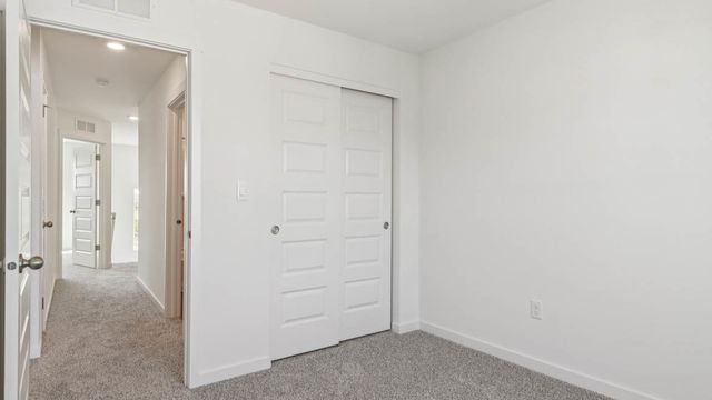 6510 Linden Trail E, Wonder Lake, IL 60097