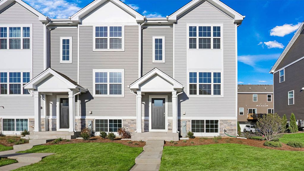 6510 Linden Trail E, Wonder Lake, IL 60097