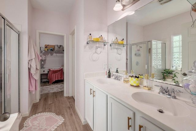 211 N Lynnwood TRL, Cedar Park, TX 78613