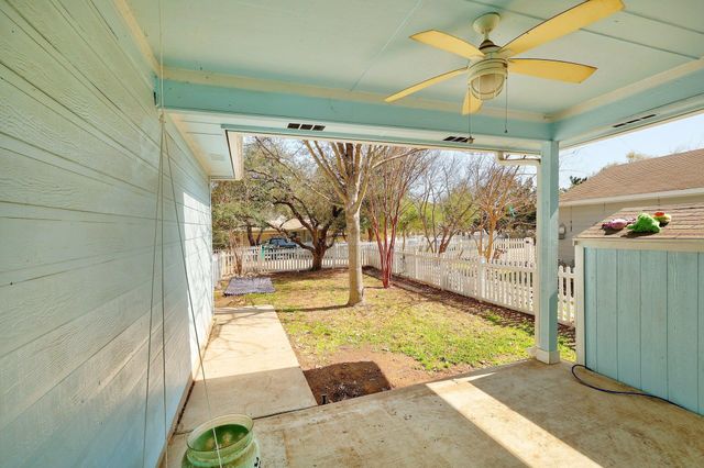 211 N Lynnwood TRL, Cedar Park, TX 78613