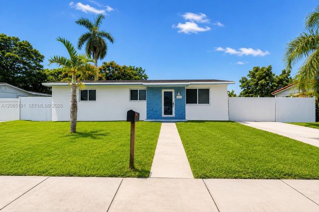15624 SW 297th Ter, Homestead, FL 33033