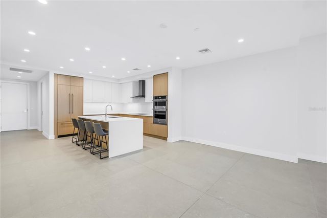 275 1ST AVENUE S 1703, St Petersburg, FL 33701