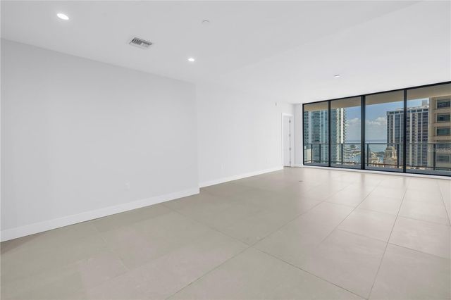 275 1ST AVENUE S 1703, St Petersburg, FL 33701