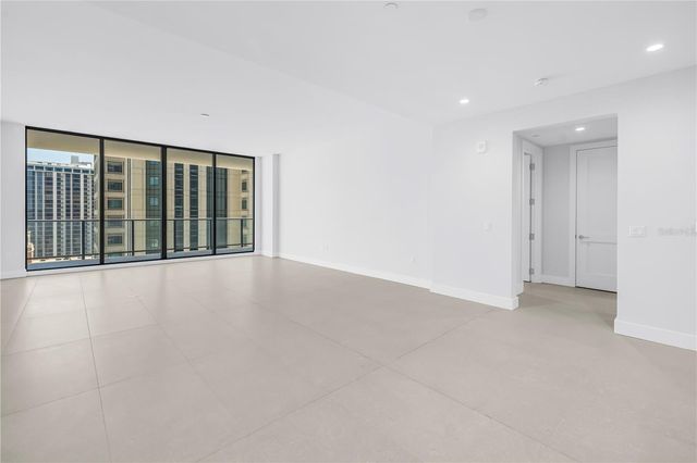 275 1ST AVENUE S 1703, St Petersburg, FL 33701