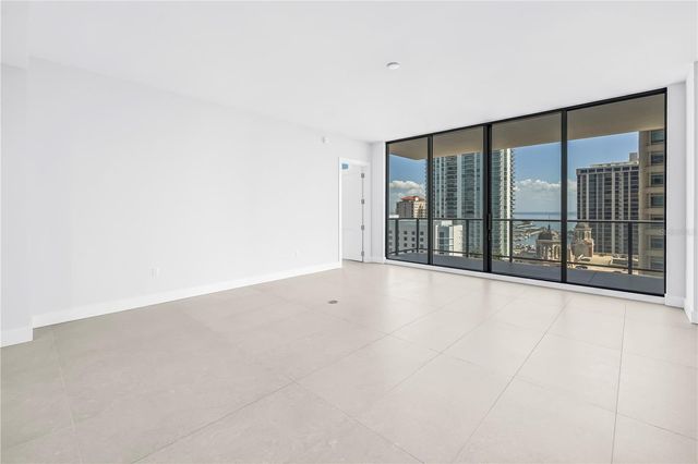 275 1ST AVENUE S 1703, St Petersburg, FL 33701