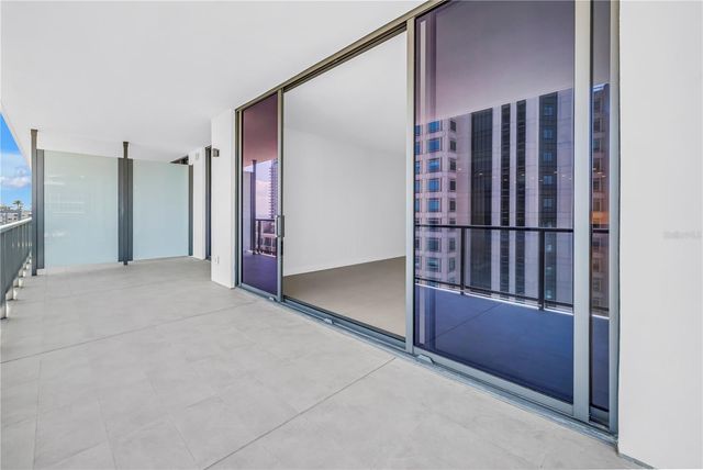 275 1ST AVENUE S 1703, St Petersburg, FL 33701