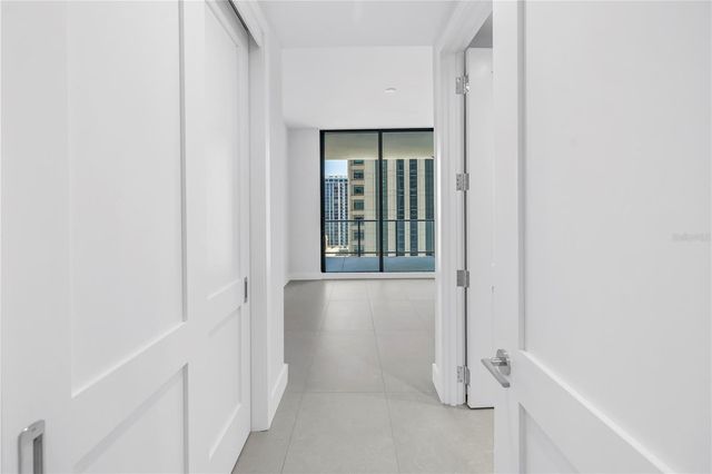 275 1ST AVENUE S 1703, St Petersburg, FL 33701