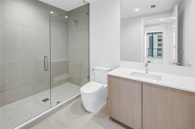 275 1ST AVENUE S 1703, St Petersburg, FL 33701