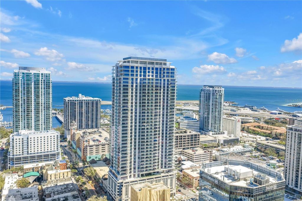 275 1ST AVENUE S 1703, St Petersburg, FL 33701